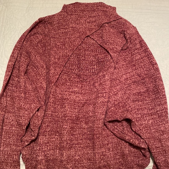 Open back mock turtleneck lightweight sweater. - Picture 3 of 3